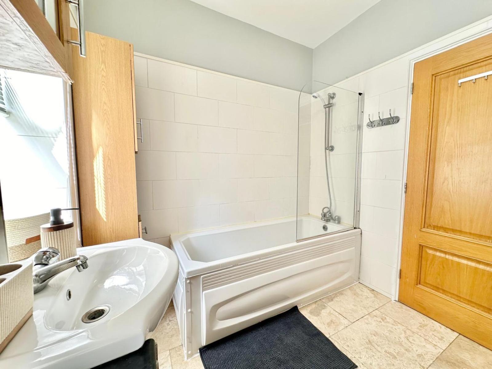 Regent'S Park One Bedroom Apartment London Ngoại thất bức ảnh